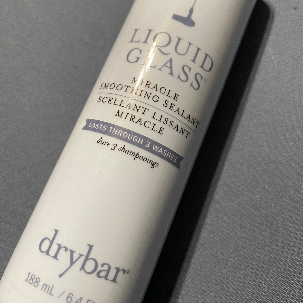 Drybar Liquid Glass Miracle Smoothing Sealant